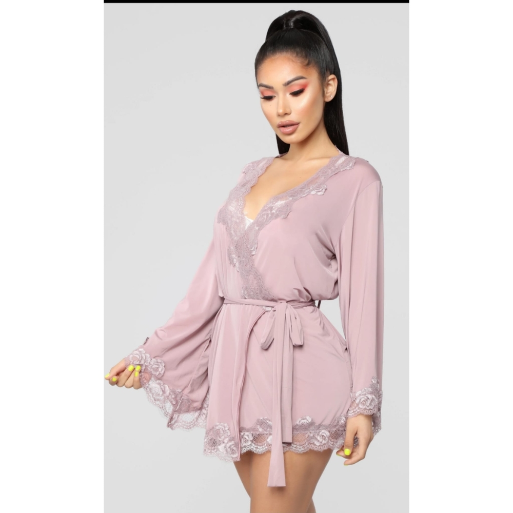 Lavender stretchy robe